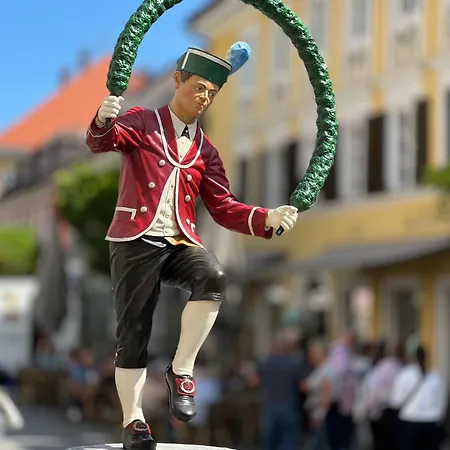 Schwarzer In Lägenhet Seehausen am Staffelsee