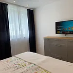 Schwarzer In Apartment Seehausen am Staffelsee